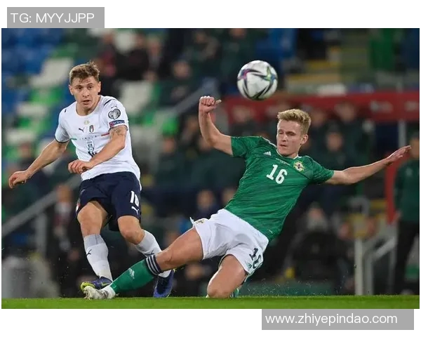 丹麦与芬兰足球对决分析：战术布局与球员表现全解析